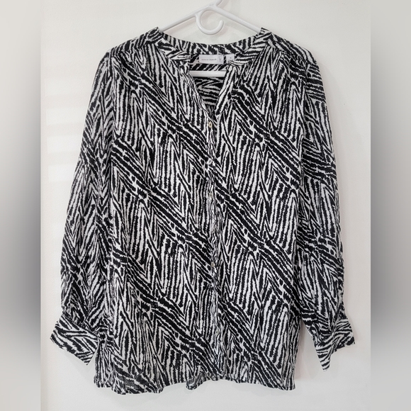 LOT of  Susan Graver Tops Size 1x Multi Colors Black, Lime, Red, Teal - Picture 2 of 6